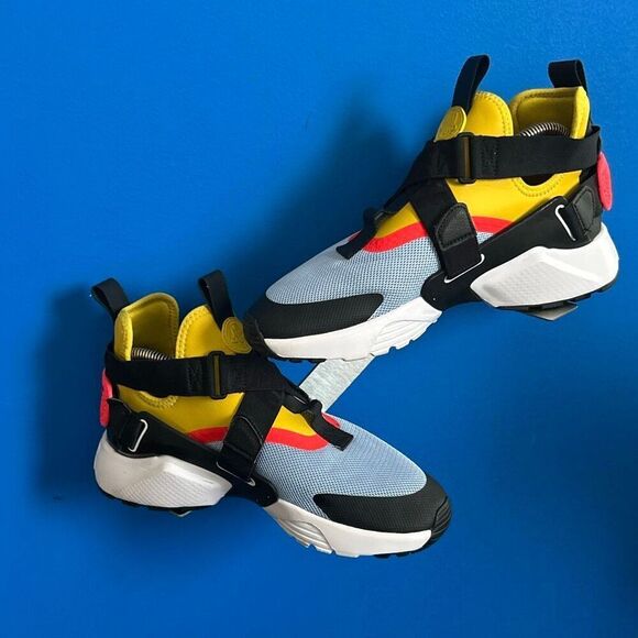 NIKE AIR Huarache City  Aluminum Women’s Size 8 Shoes AH6786-401 - Picture 2 of 6